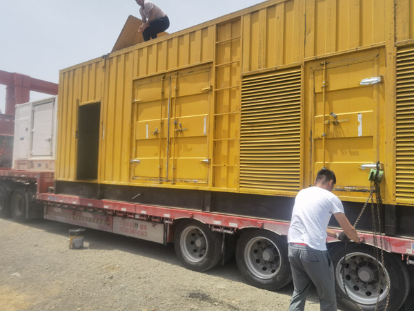 茂南除了负载情况和发动机维护，还有哪些因素会影响 200kw 柴油发电机的油耗？