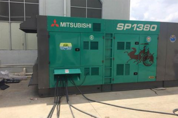 茂南为什么有些柴油发电机组的输出电压可以调节？