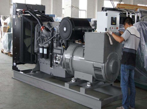 茂南柴油发电机组和储能设备配合使用的案例