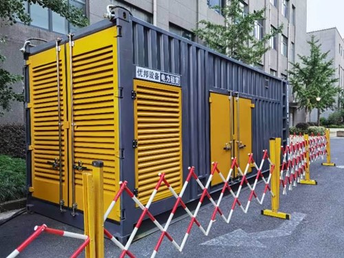 茂南如何使用转速表检查发动机的转速？